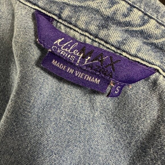 Miley Cyrus Distressed Denim Button Down Shirt   8313 - Picture 10 of 10